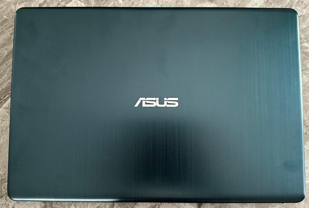 ASUS VivoBook ノートPC Intel Core i5 （難あり）