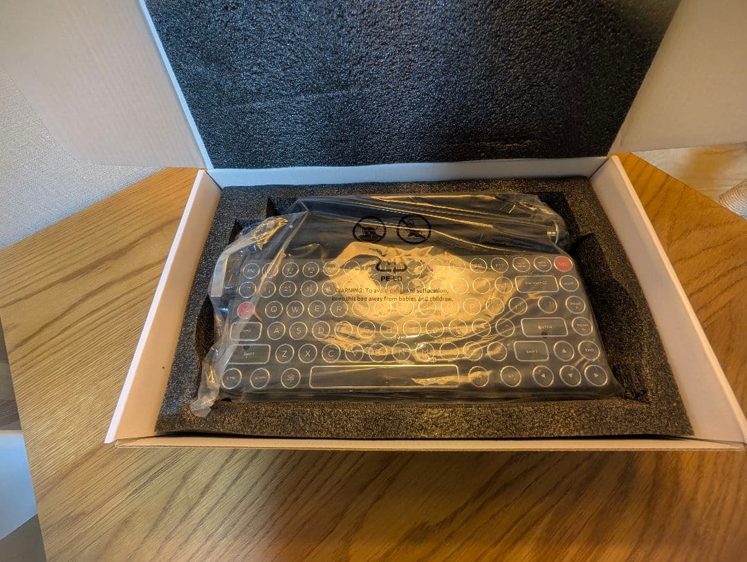 Qwerkywriter レトロタイプライター Bluetoothキーボード
