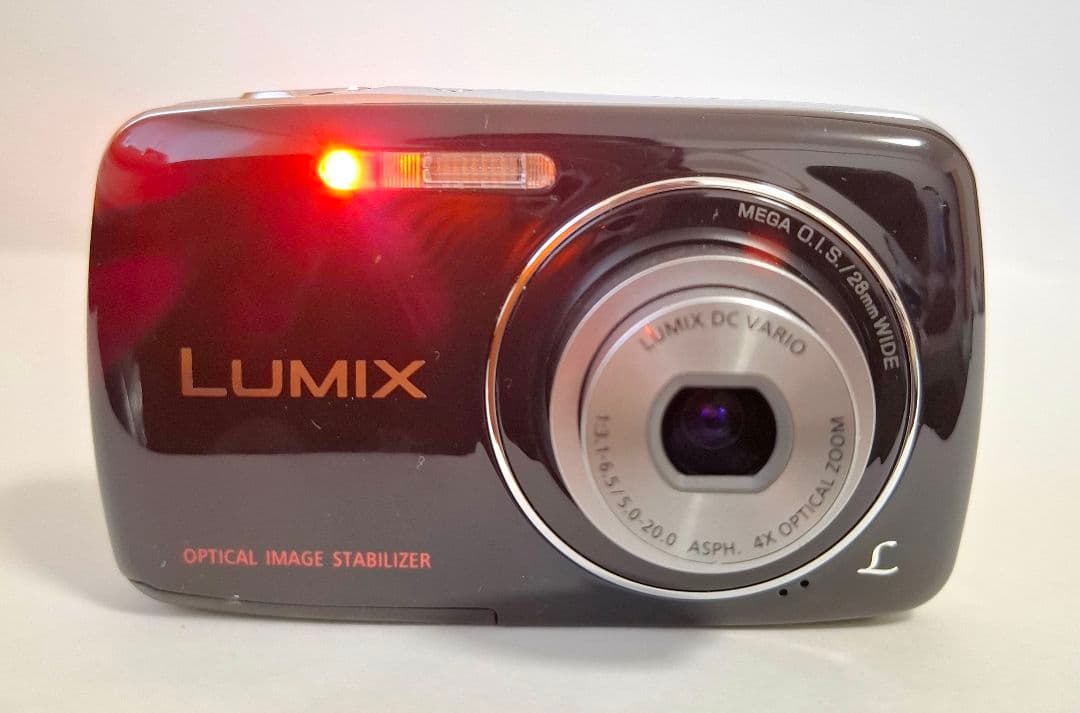 [美品] パナソニック Panasonic LUMIX DMC-S1 コンデジ