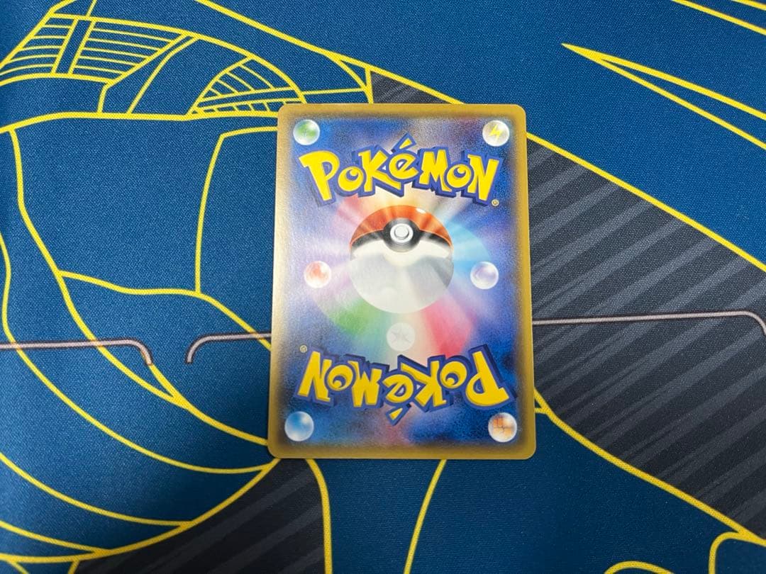 サトシのピカチュウ　プロモ　ポケモンカード