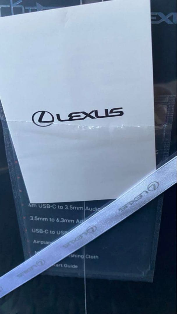 けんごり　レクサス×マークレビンソンヘッドホン