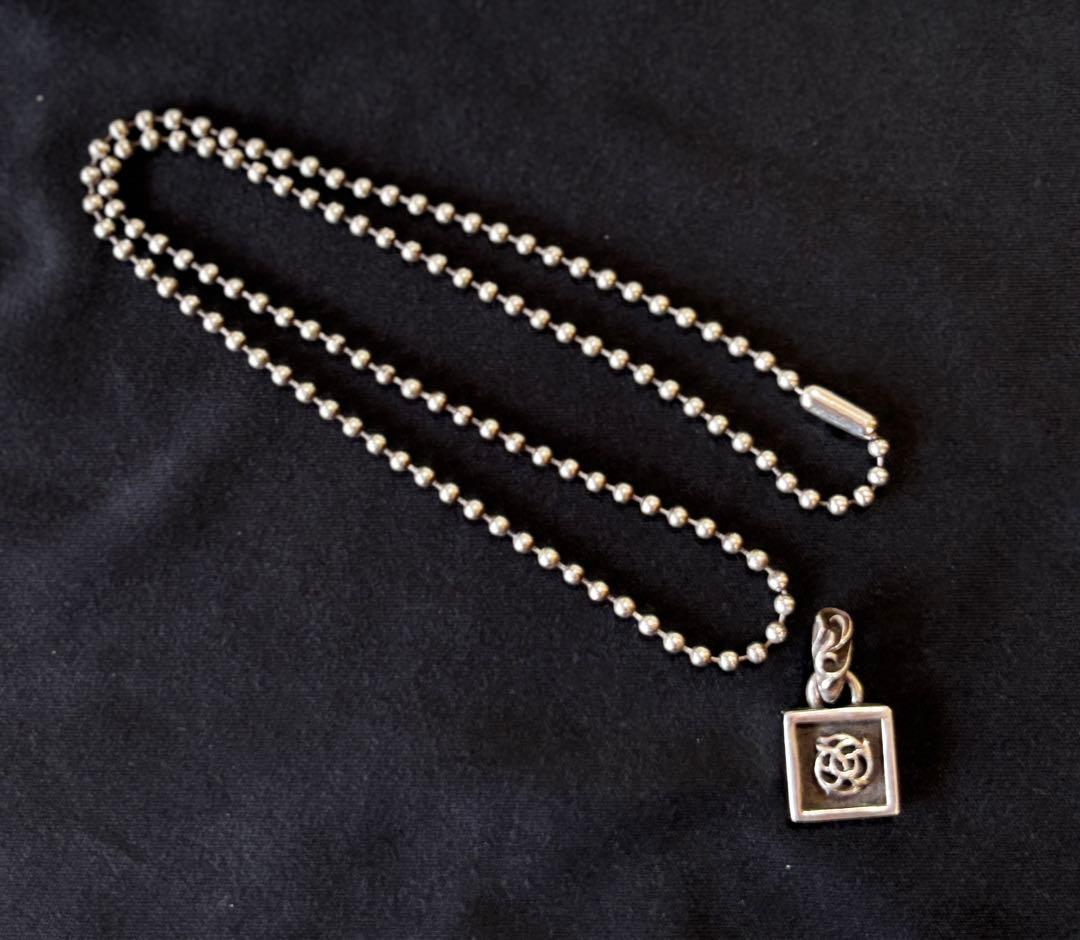 クロムハーツ CHROME HEARTS「フレームド フローラル」　チャーム