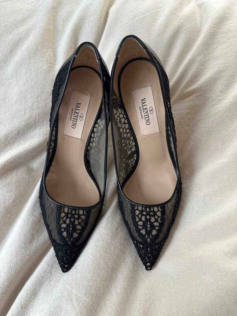 ヴァレンティノガラヴァーニ パンプス サイズ35 スタッズ 結婚式 レース