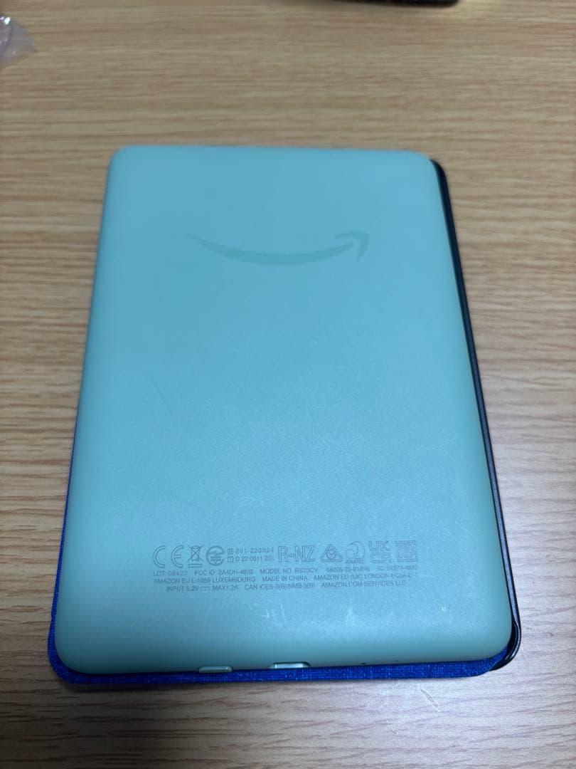 New Kindle (2024年発売)、6インチディスプレイ 16GB