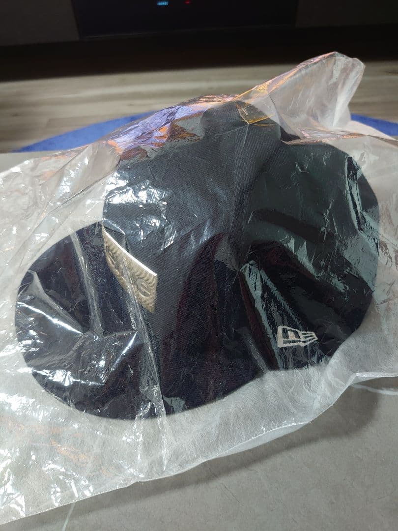 か*み様 Supreme 7-3/8 ネイビー メタリックボックスロゴキャップN