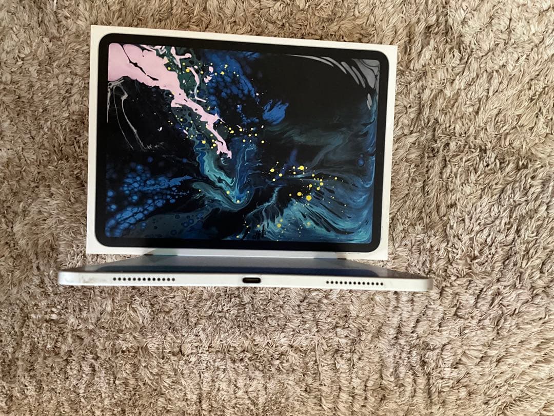 土日限定値下げ　Apple iPad pro 11インチ シルバー 第一世代