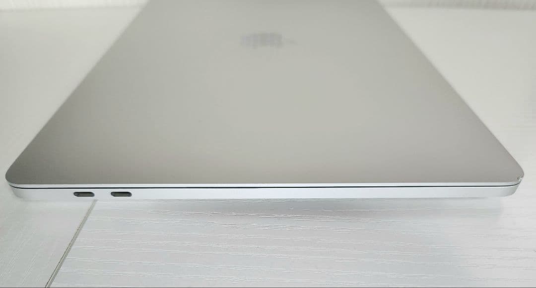 MacBook Pro13 2020年 16GB 512GB A2251