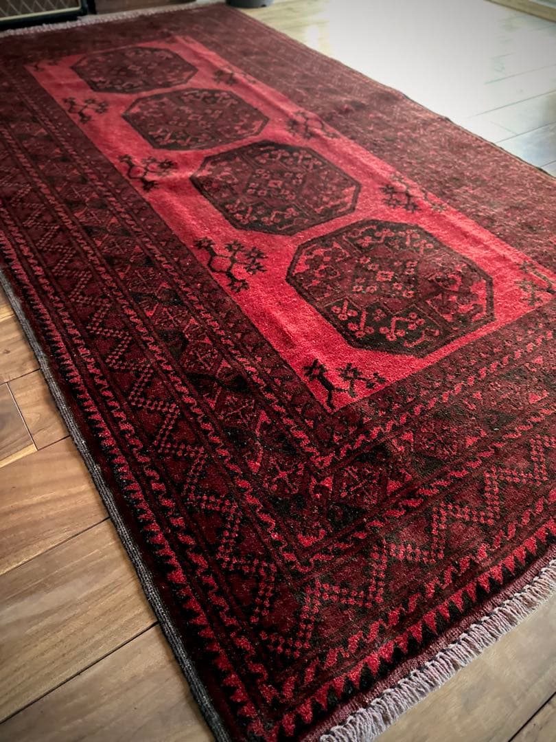 トライバルラグ　ヴィンテージラグ　トルクメン　エルサリ　プリミティブアート　美品