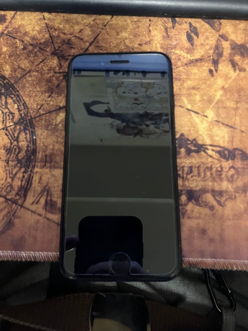 iPhone SE (第2世代) 黒 本体 128GB simフリー　ジャンク品