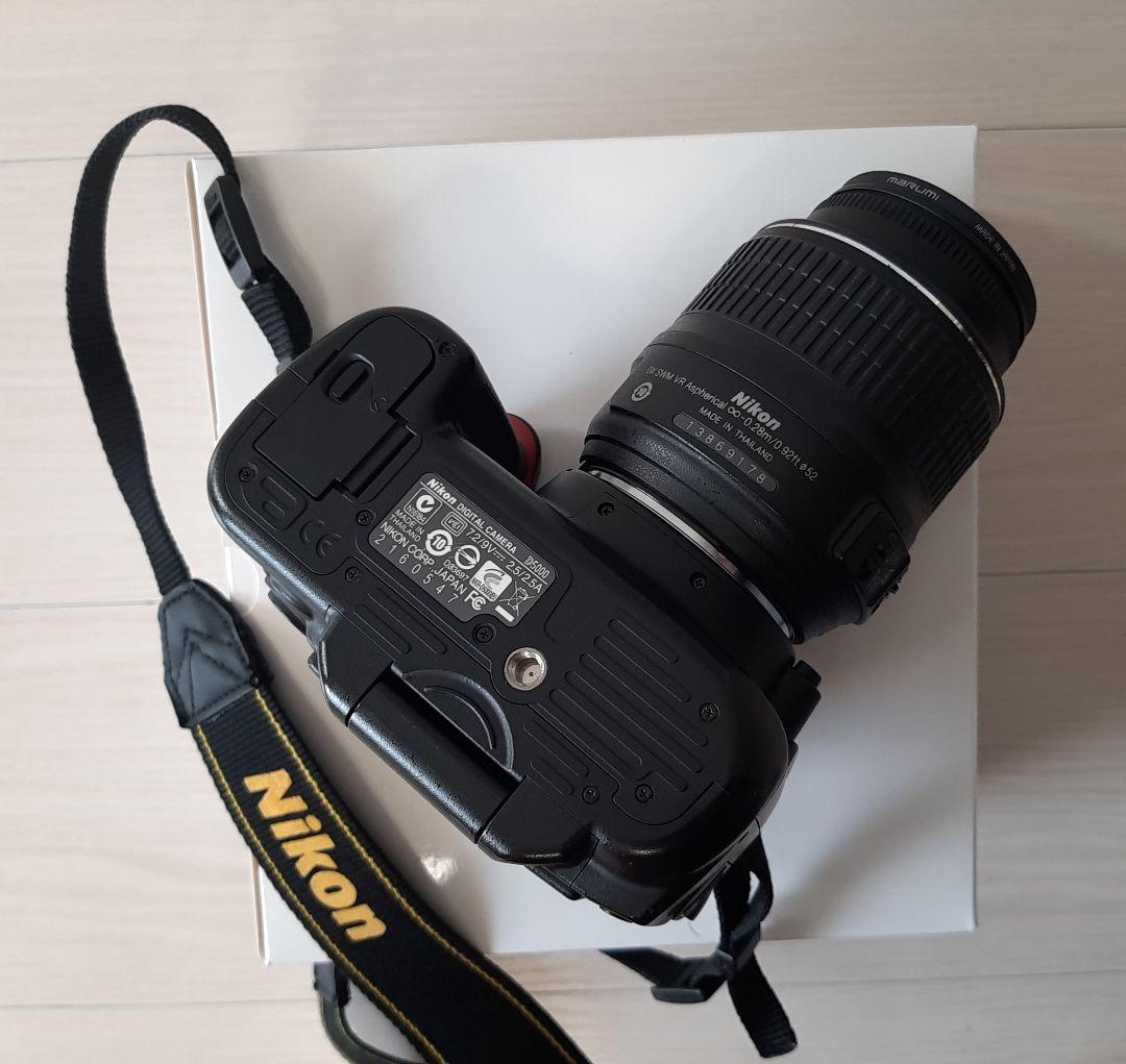 Nikon D5000ダブルズームキット　デジタル一眼レフ　収納バッグ
