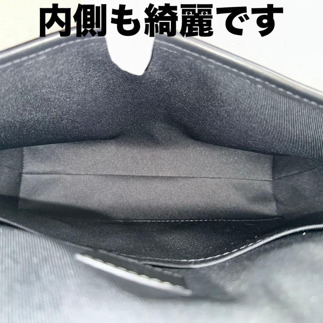 ルイヴィトンモノグラムマカサー　マグネティックメッセンジャーバッグ　M45557