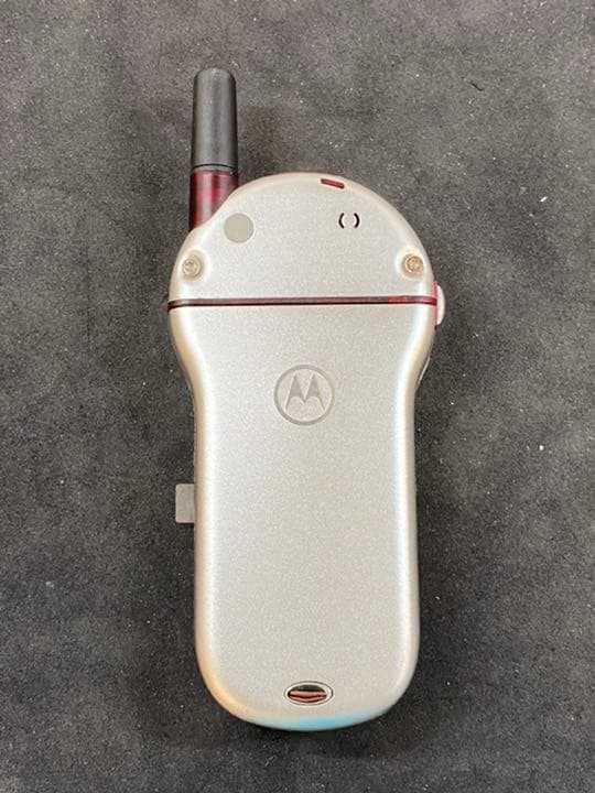 Motorola 日本未発売　V70 コレクター品