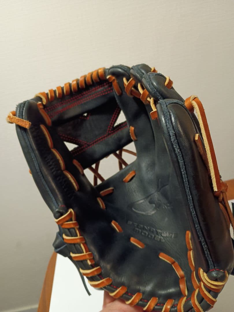 ナイキ　松井稼頭央KMシグネイチャーモデル　軟式グローブ 黒 大人用 限定品