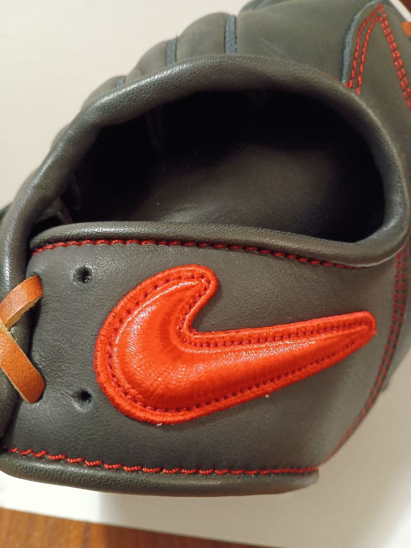 ナイキ　松井稼頭央KMシグネイチャーモデル　軟式グローブ 黒 大人用 限定品