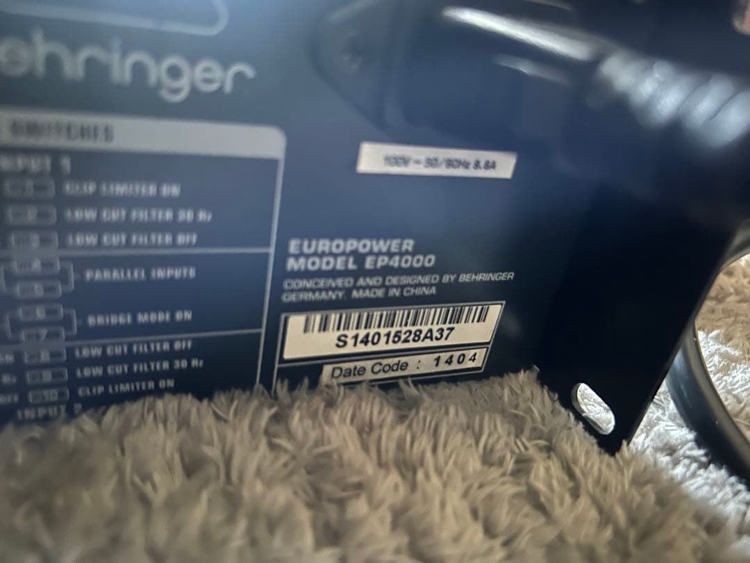 BEHRINGER EP4000-EUROPOWER パワーアンプ PA