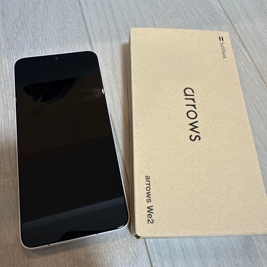 arrows We2 本体　A402FC