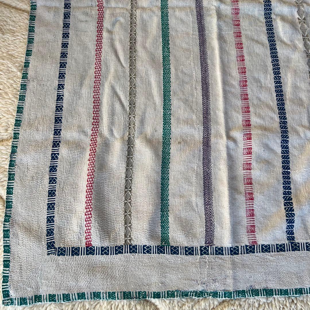 希少価値が高いホワイトカンタ　多様布