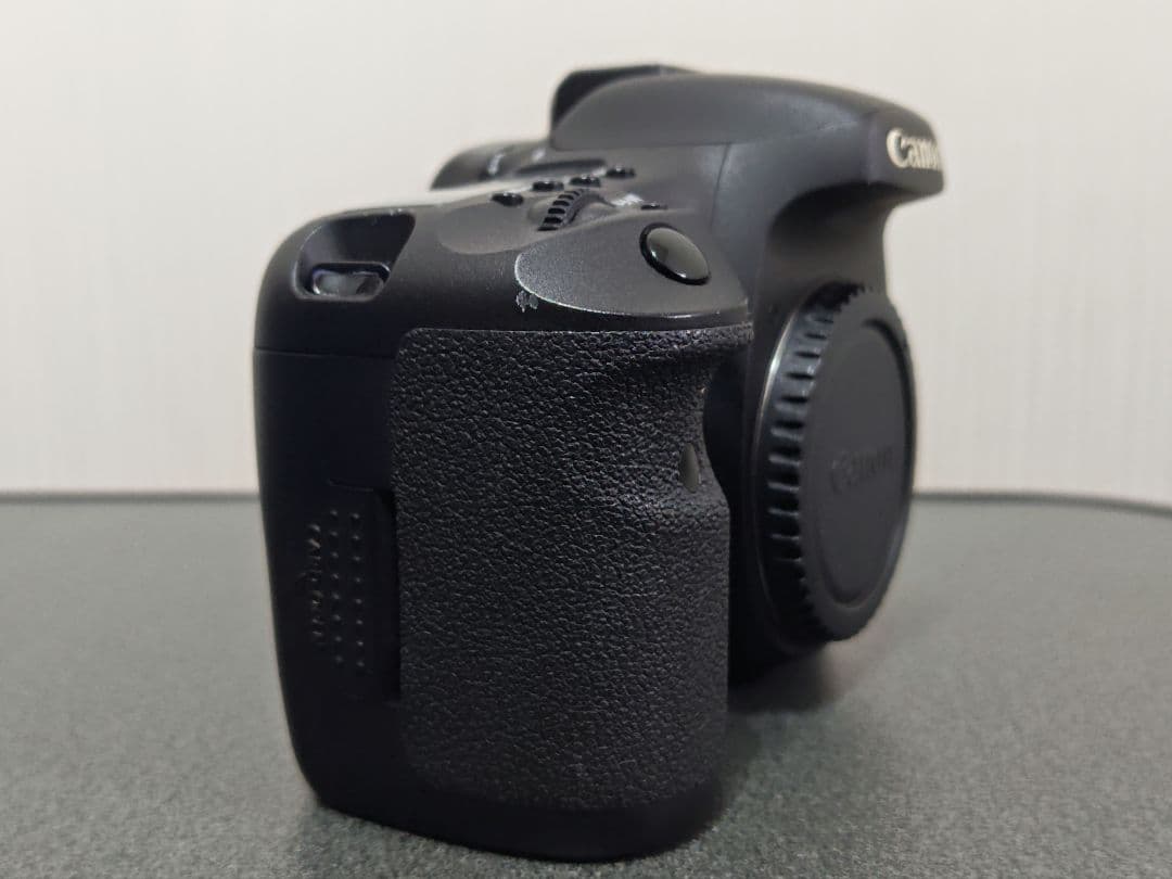 デジタルカメラ Canon EOS 7D+BG-E7