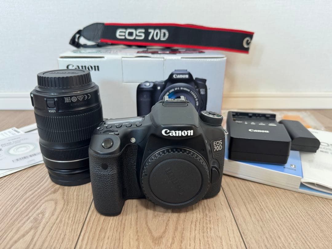 キャノンEOS 70D 一眼レフカメラ EF-S 18-135レンズキット