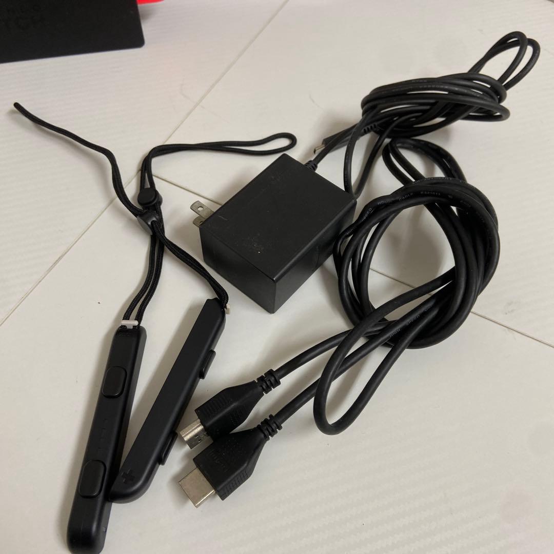 Nintendo Switch⭐️本体Joy-Con ネオンブルー　ネオンレッド