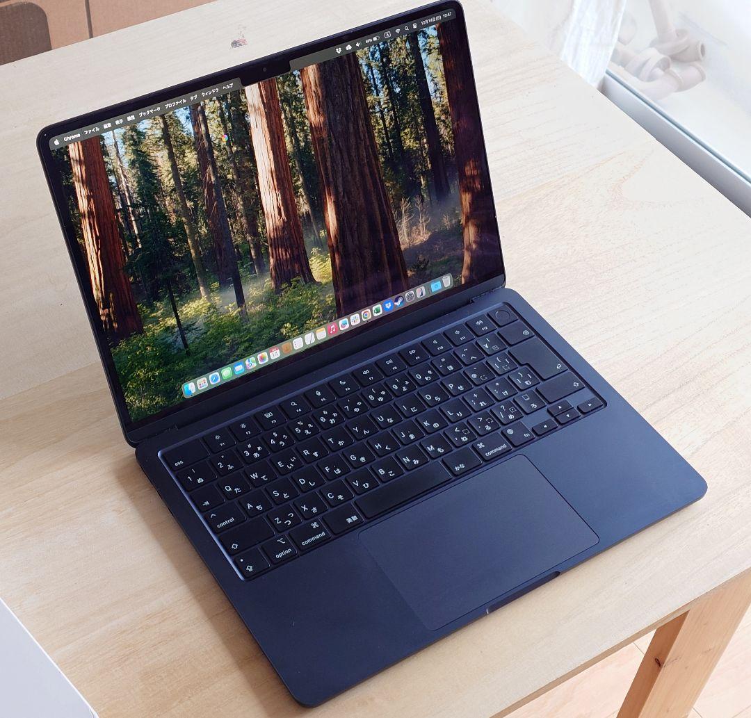 Apple MacBookAirM2 8GB256GBスペースグレー【訳有り】