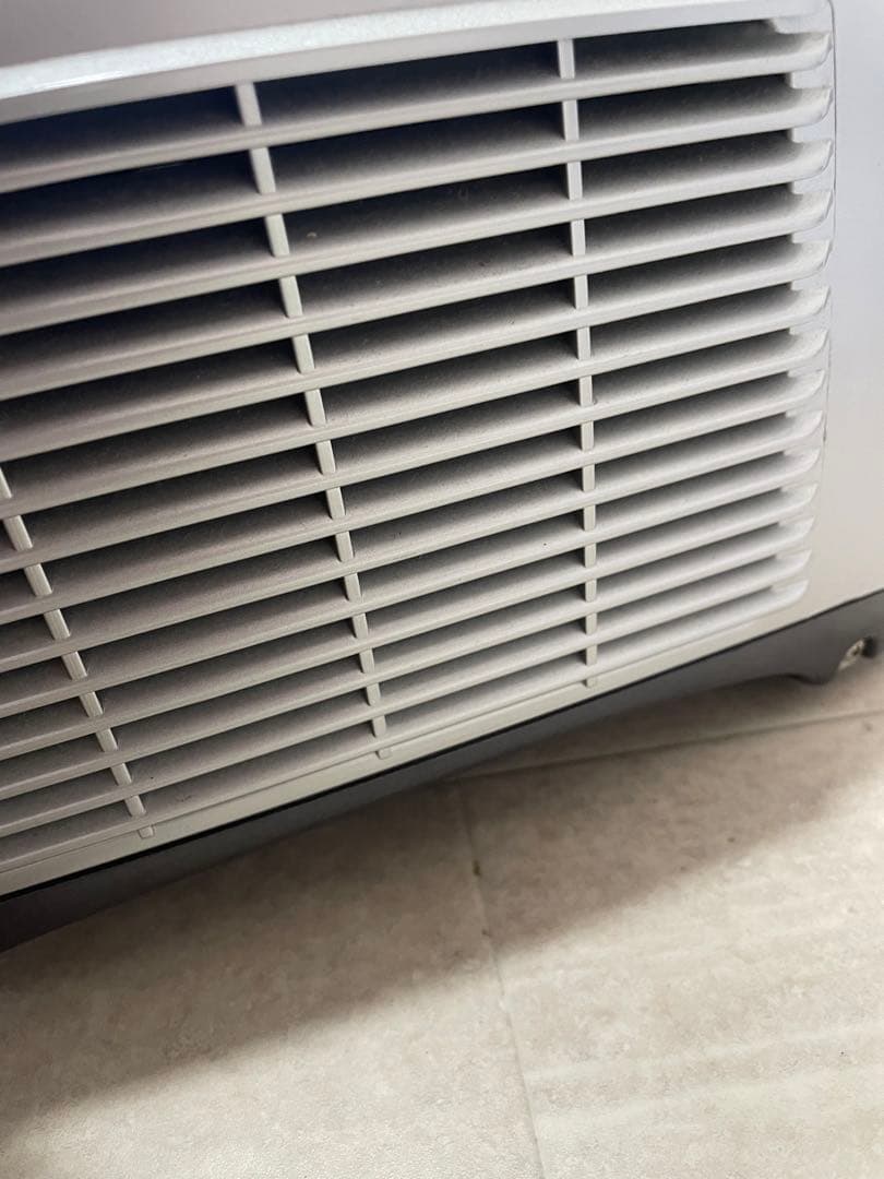 DeLonghi アイスクリームメーカー シルバー