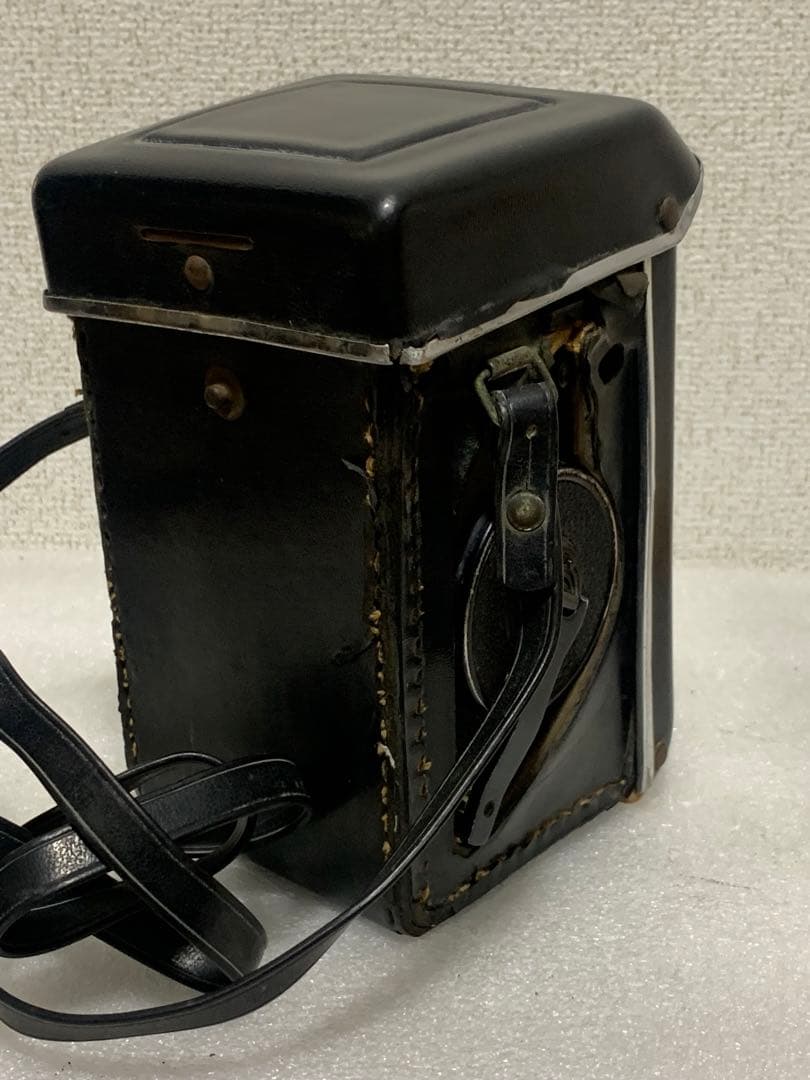 フィルムカメラ YASHICA mat 124G