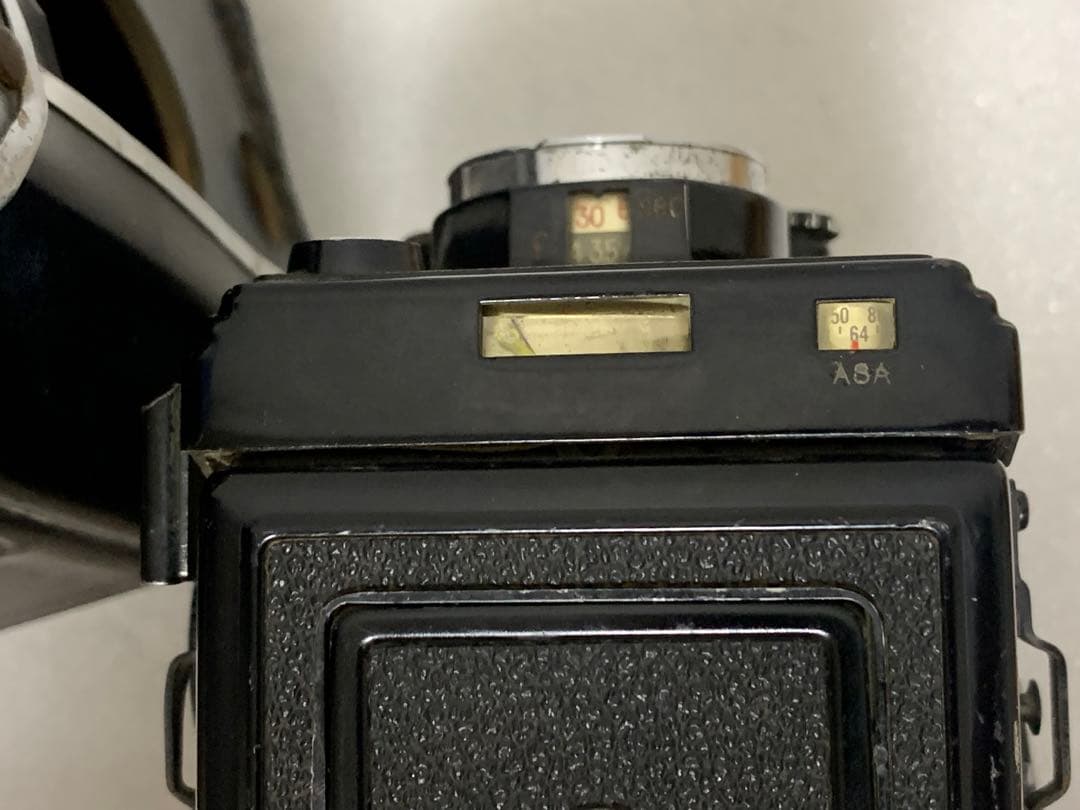 フィルムカメラ YASHICA mat 124G