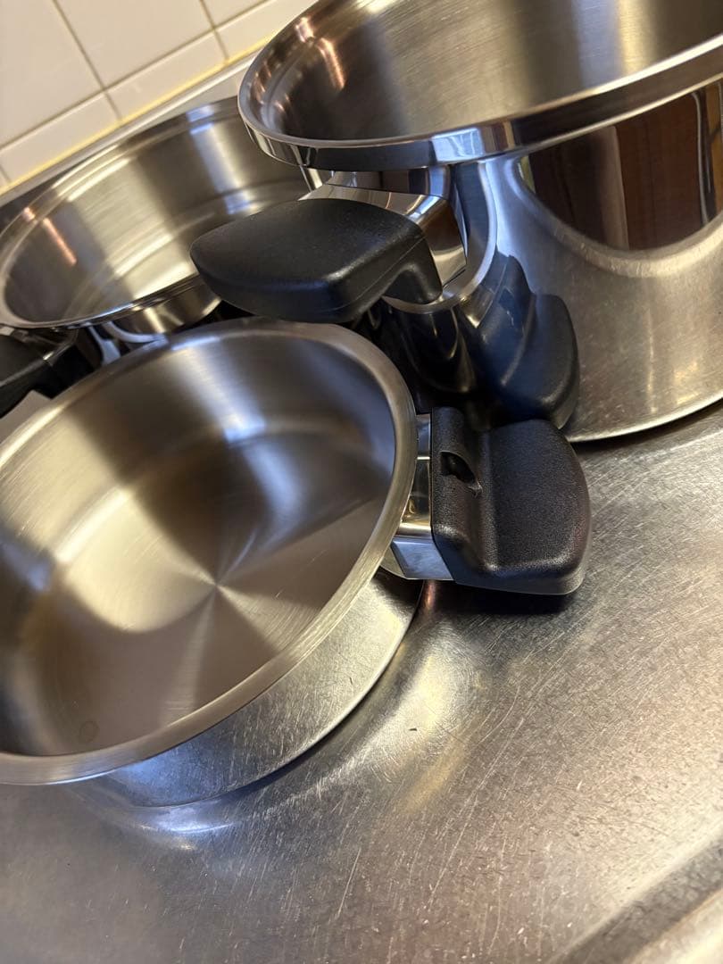 アムウェイ蒸し器、フライパン（蓋付き）、包丁４種、洗剤等　まとめ売り