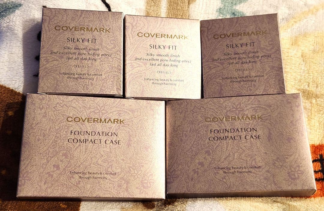 COVERMARK SILKY FIT ファンデーション