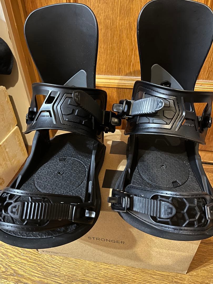 UNION STRATA Mサイズ 23-24