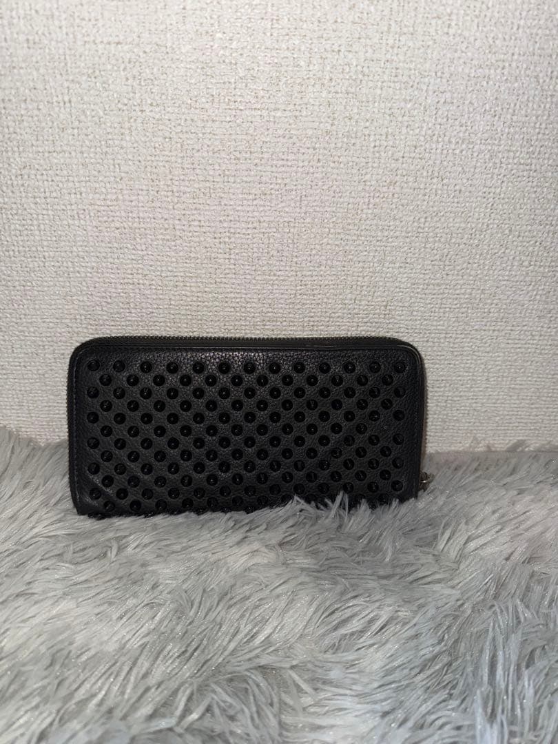 ルブタン ドットデザイン 長財布 黒 赤