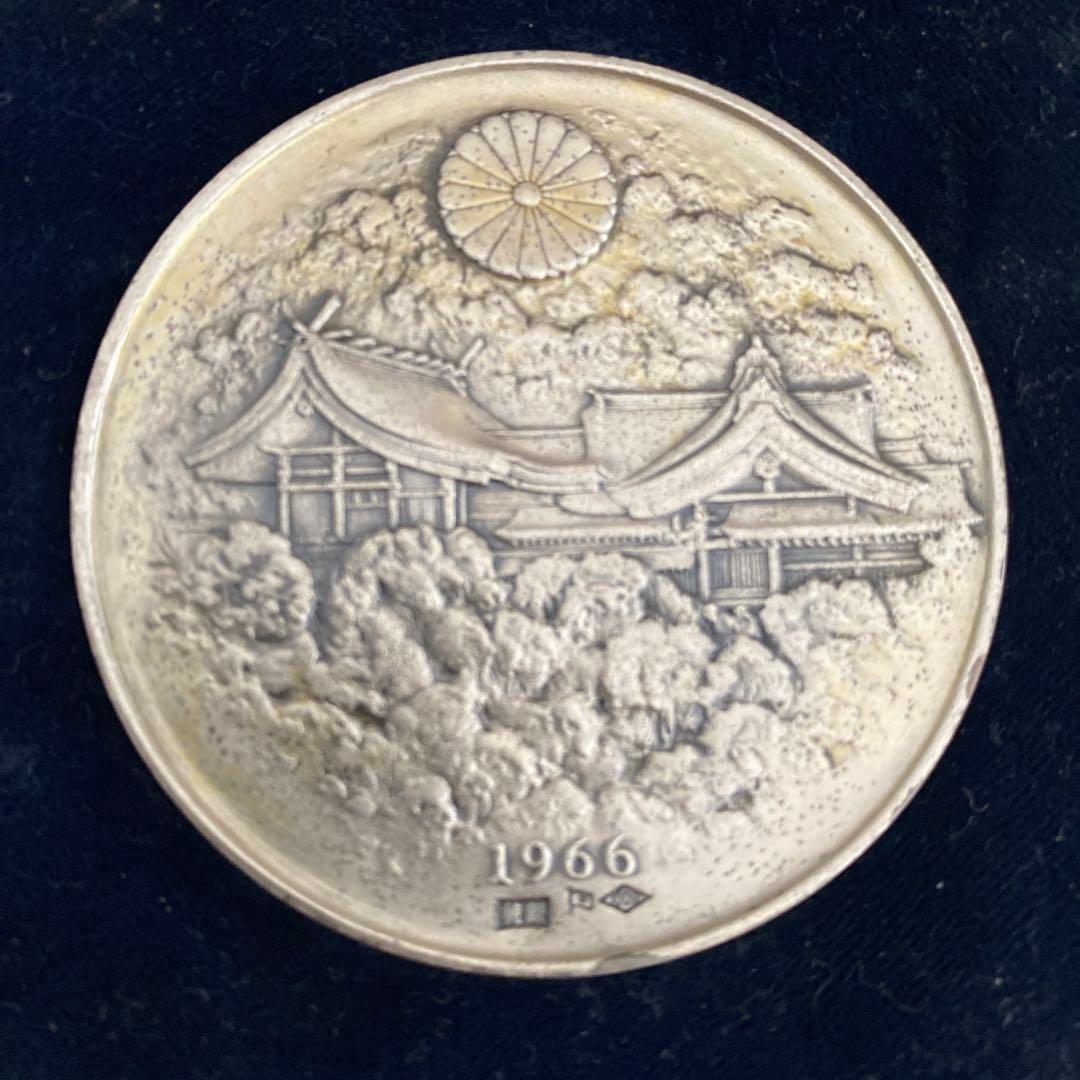 明治百年記念 明治天皇御肖像牌 純銀メダル 120.6g 外箱無し