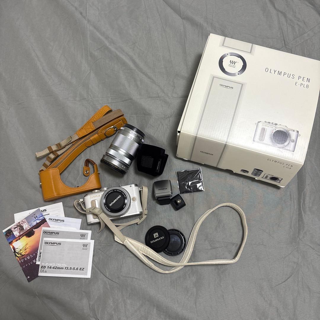 Olympus PEN E-PL8 ミラーレス一眼