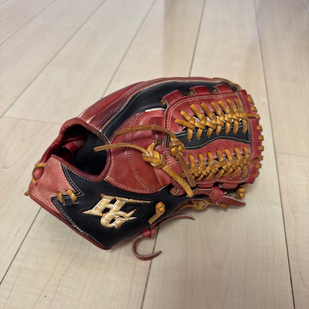 ハイゴールド硬式野球グローブ 赤と黒 レザー
