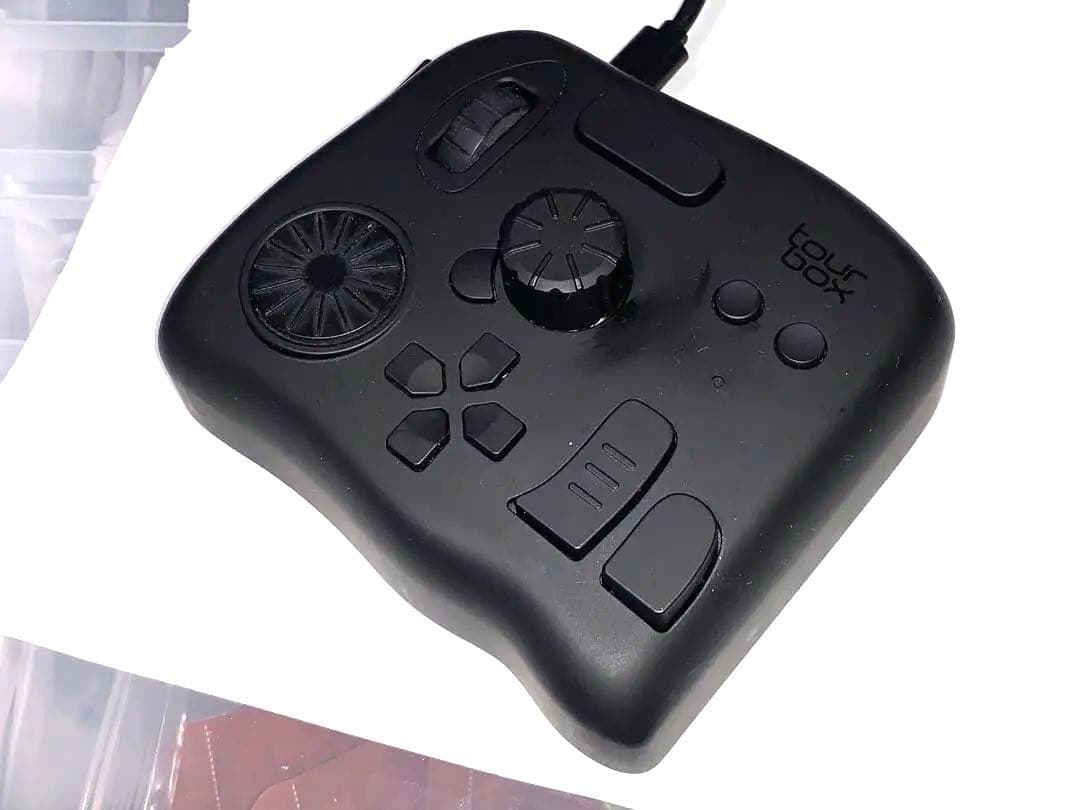 鬼早編集！　左手デバイス Tourbox TourBox Elite