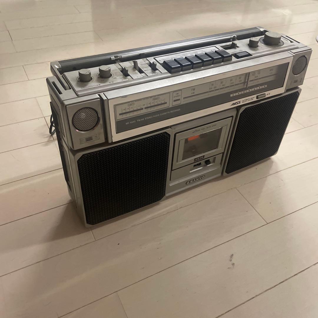 レトロラジカセ シルバー