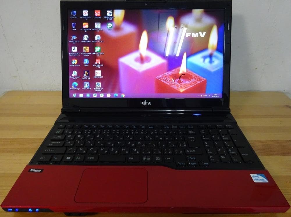 富士通 ノートパソコン LIFEBOOK AH42/J/中古特価良品