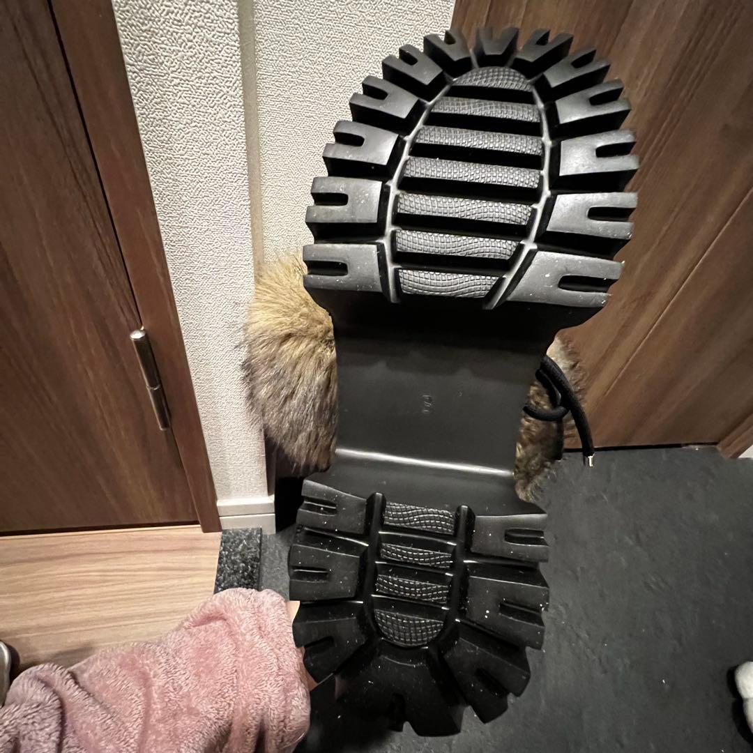 【新品未使用】YELLO TWO-TONE ファーブーツ　sサイズ