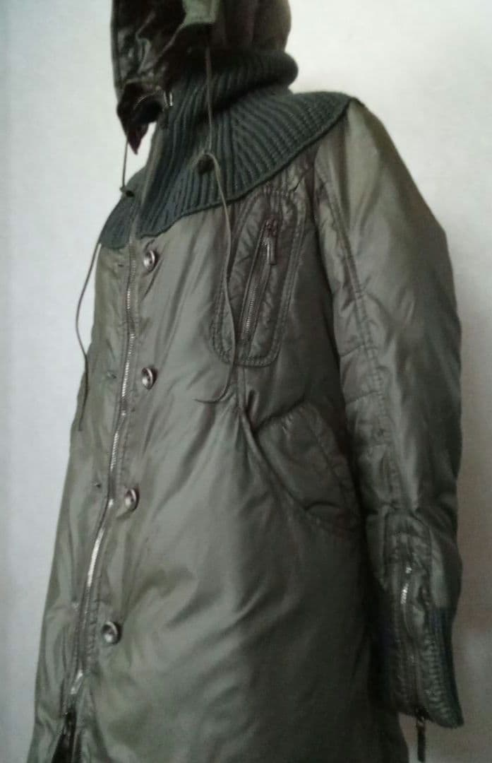 エルマノシェルビーノダウンジャケット