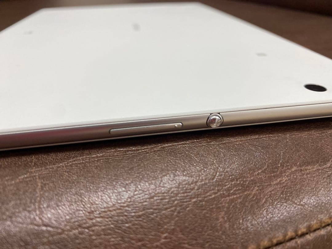 Sony Xperia タブレット ホワイト Z4 SOT31(32GB)