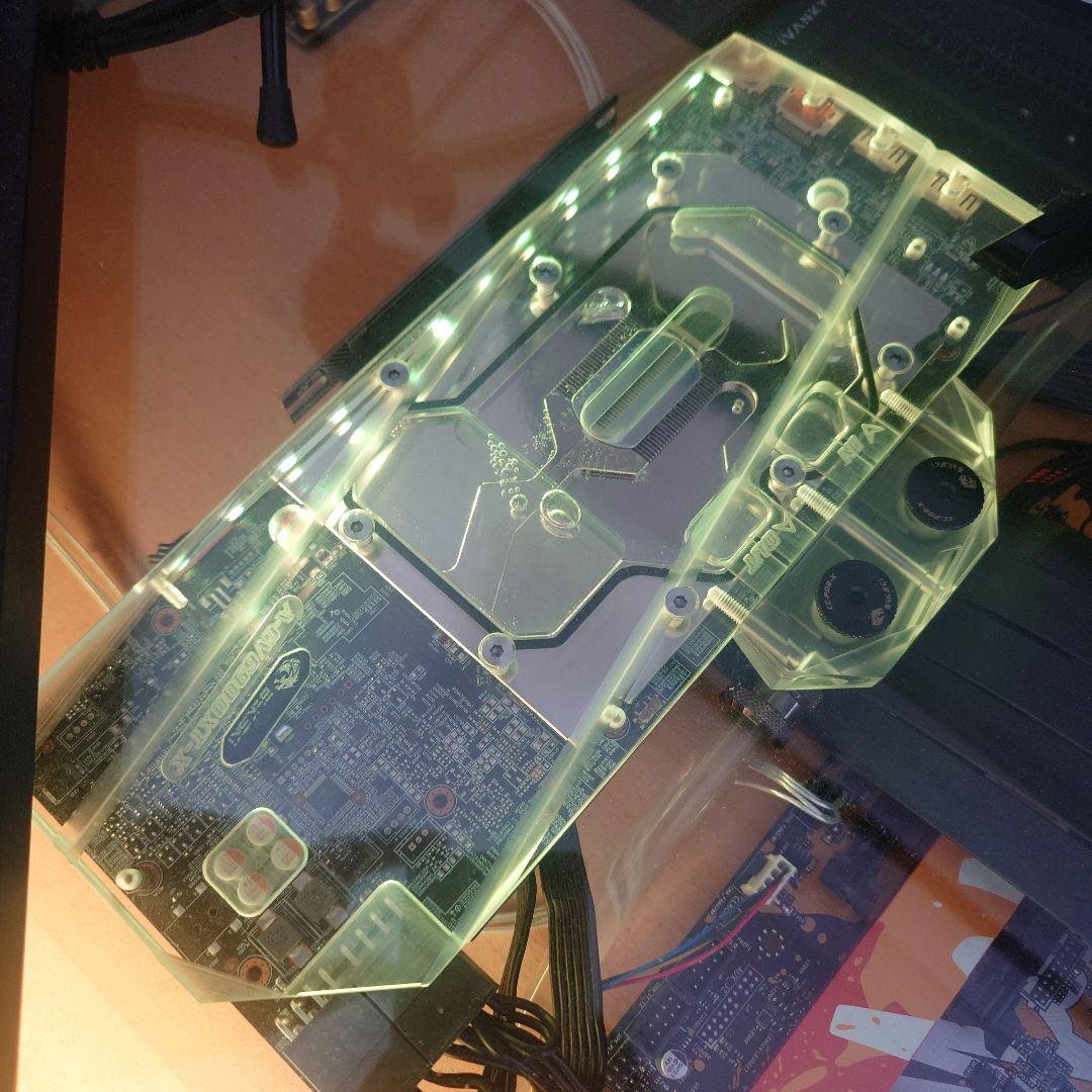 GIGABYTE Radeon RX 6800 XT 16GB+水冷セット