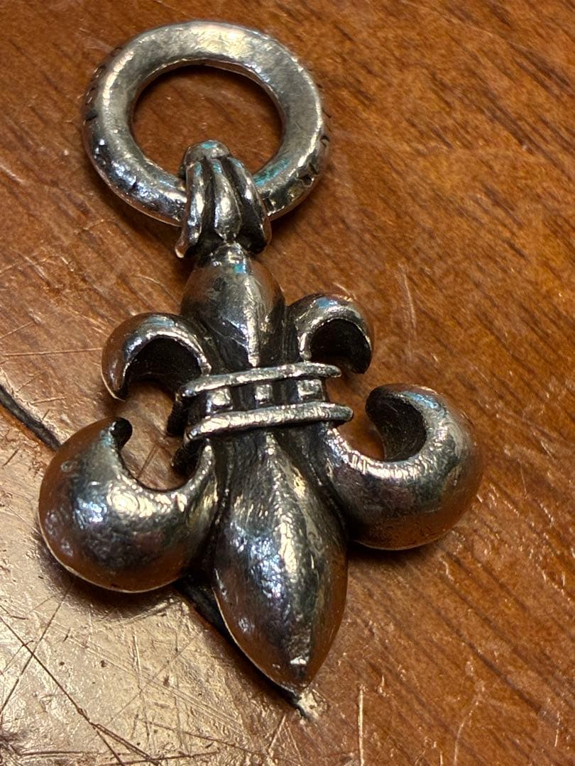 シルバーホース(silver horses)フレアペンダント