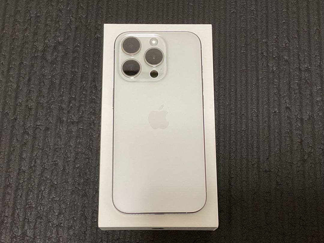 iPhone 15 Pro 256GB SIMフリー ホワイト Apple
