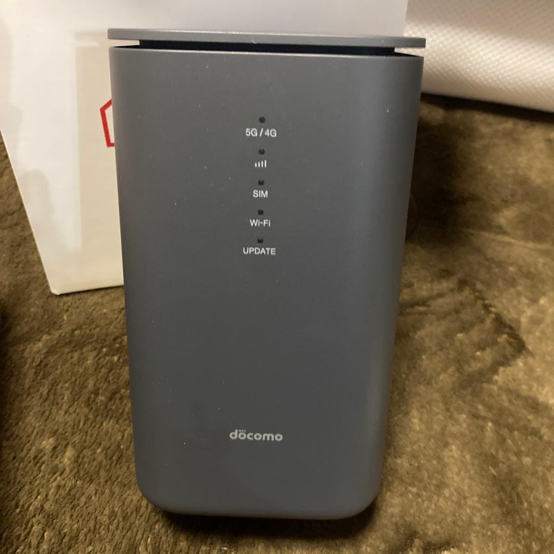 docomo 5G HR02 【使用2ヶ月/美品】