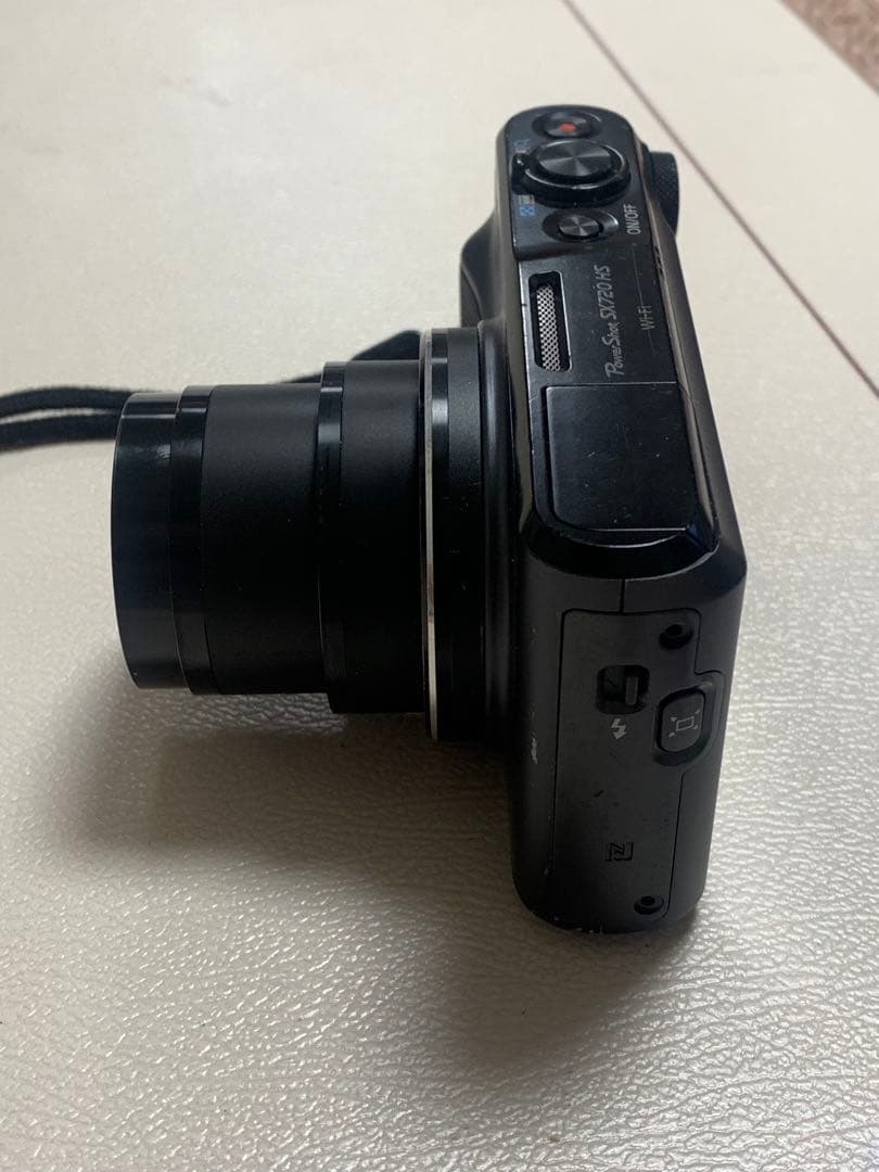 Canon PowerShot SX720 HS 40倍ズーム中古品訳あり