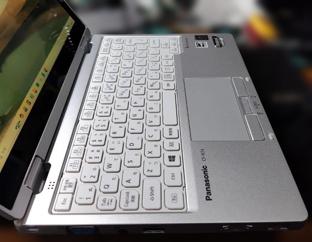 Panasonic レッツノート CF-RZ4 メモリ4G SSD 256GB