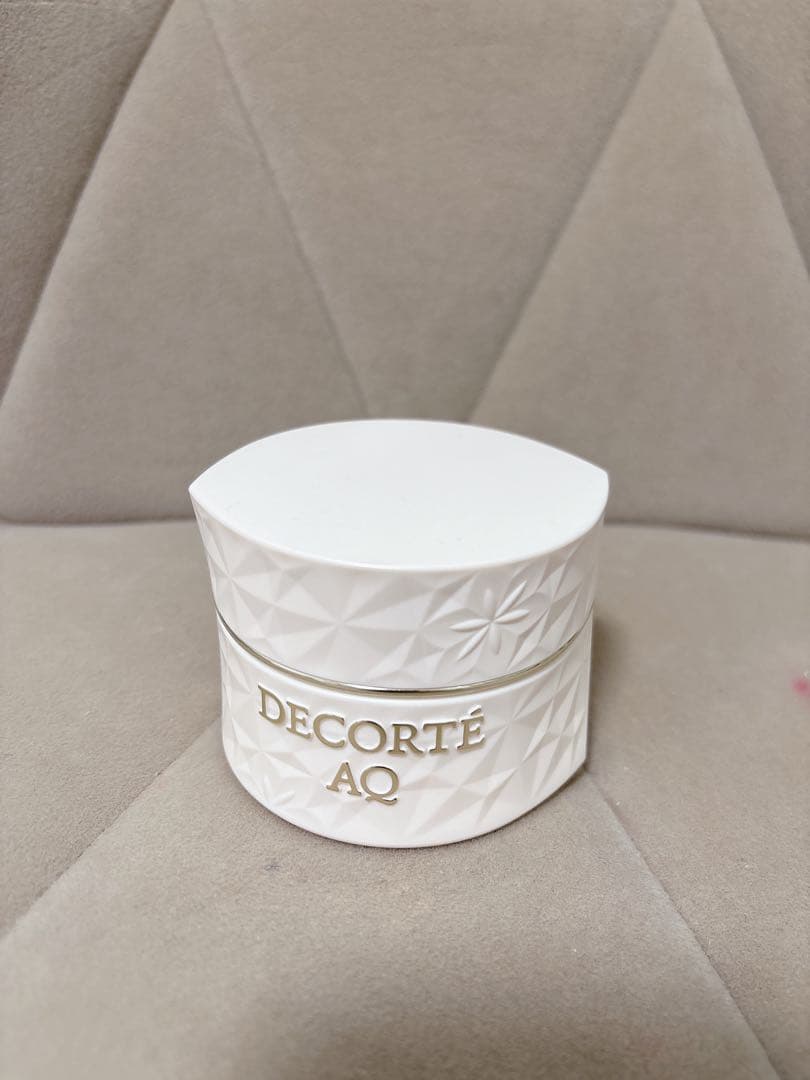 【美品】コスメデコルテ AQ コンセントレイト ネッククリーム
