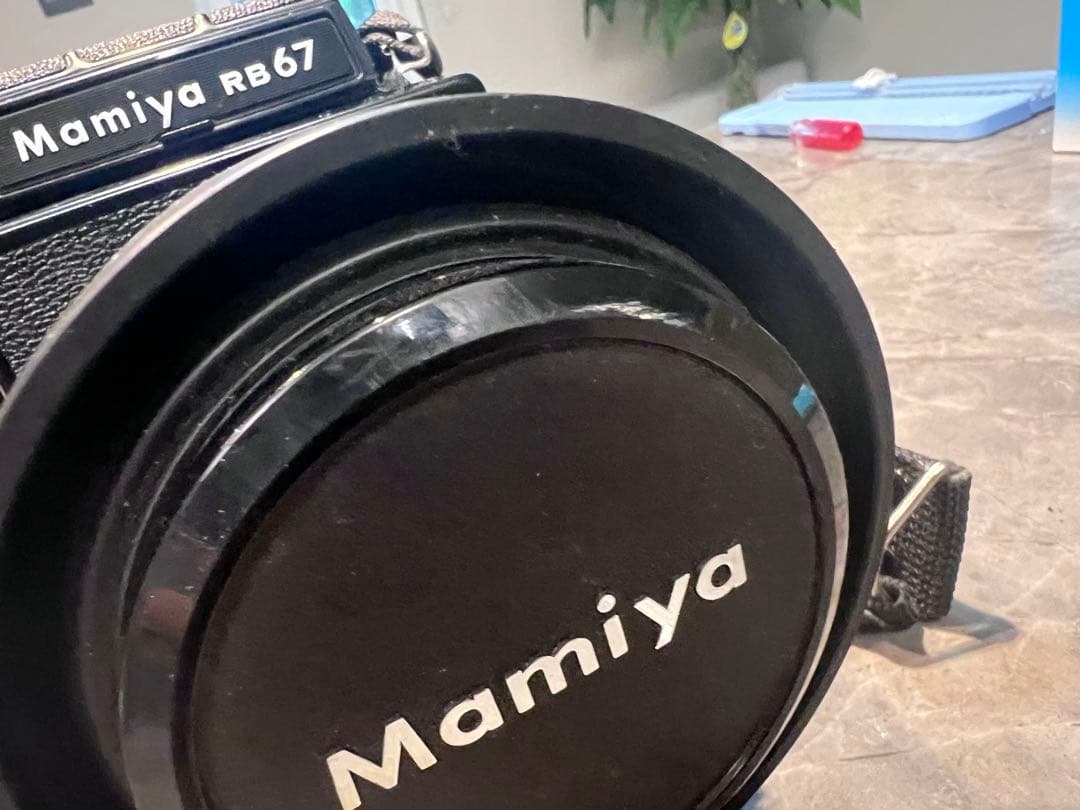 Mamiya 67 pro S フィルムカメラとレンズ