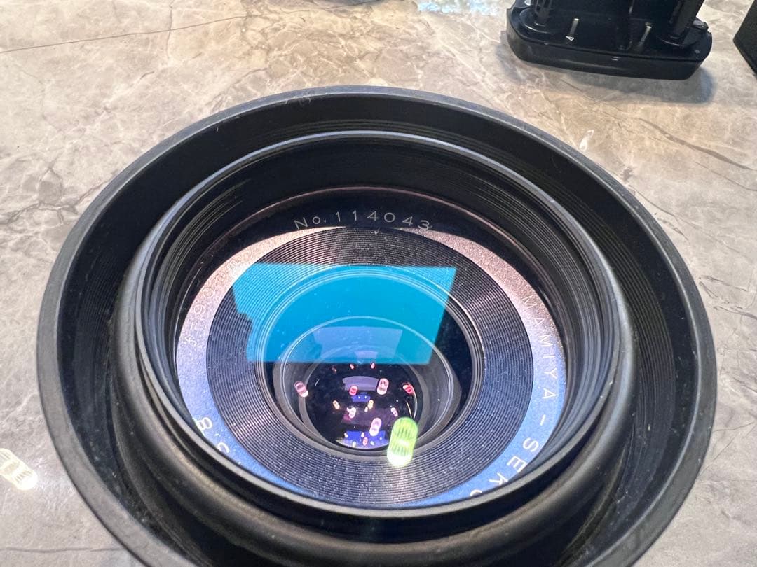 Mamiya 67 pro S フィルムカメラとレンズ